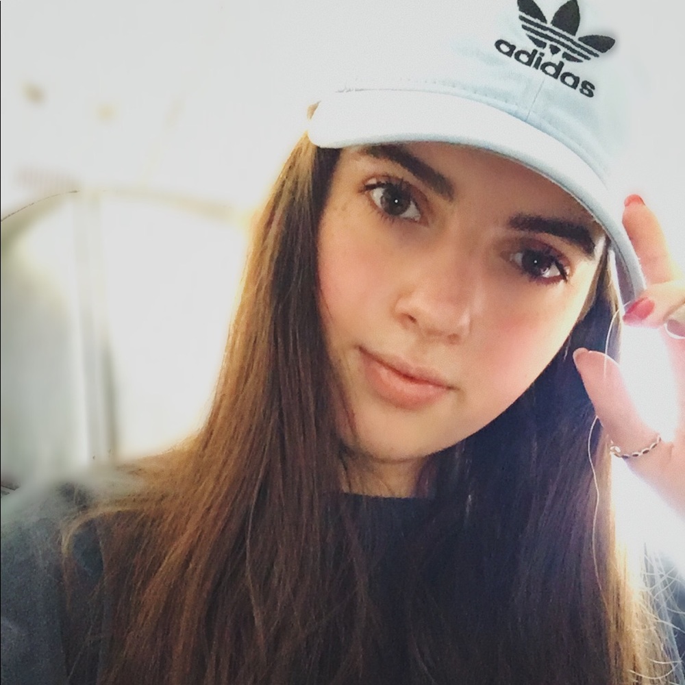 Meet your Posher, Samantha